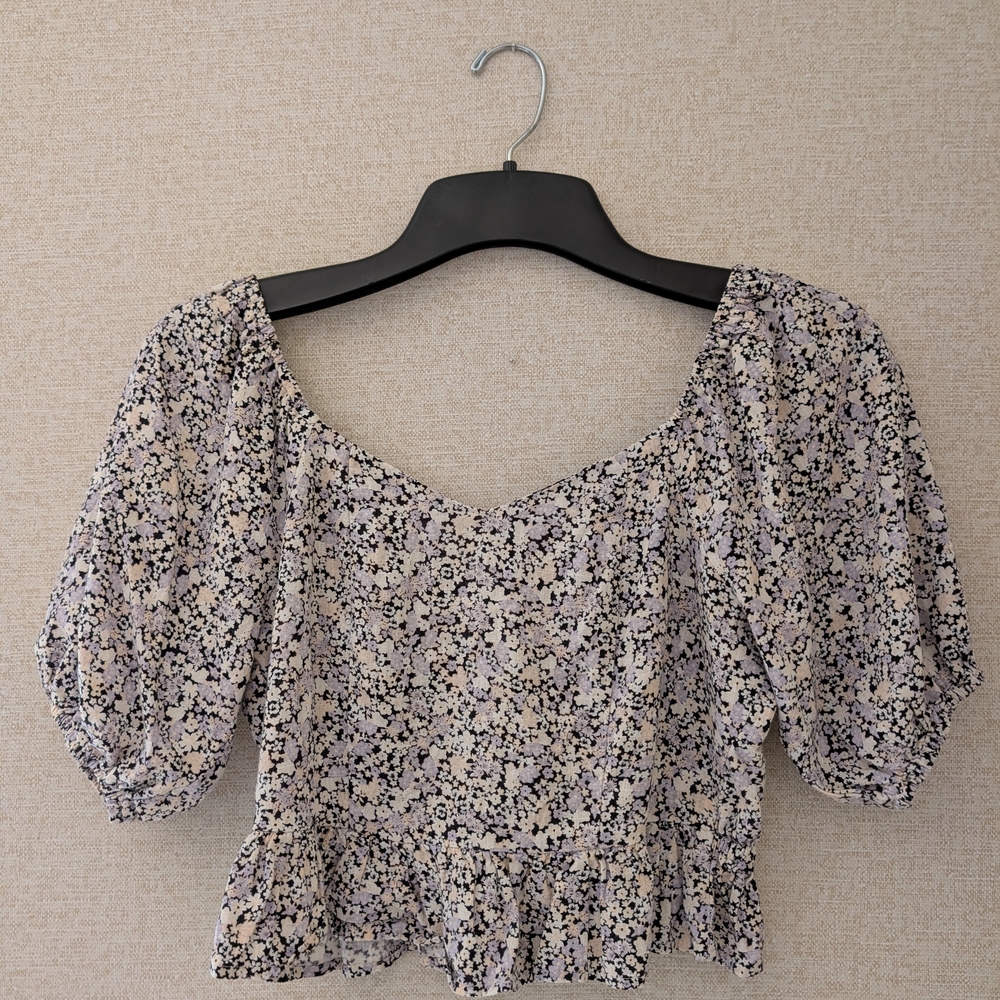 Elegant Floral Puff Sleeve Blouse